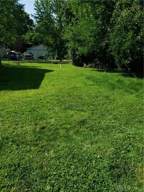 332 Pine Rd, Medway, OH 45341 photo 4