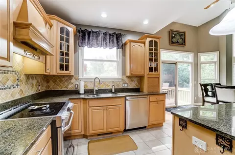 465 Thomas Dr, Springboro, OH 45066 photo 16