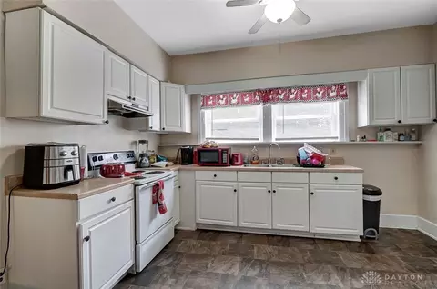 509 E Madison Ave, Springfield, OH 45503 photo 12