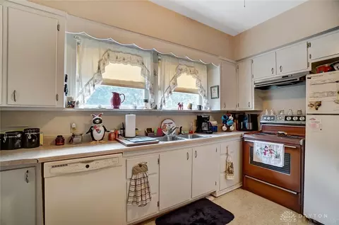 509 E Madison Ave, Springfield, OH 45503 photo 37