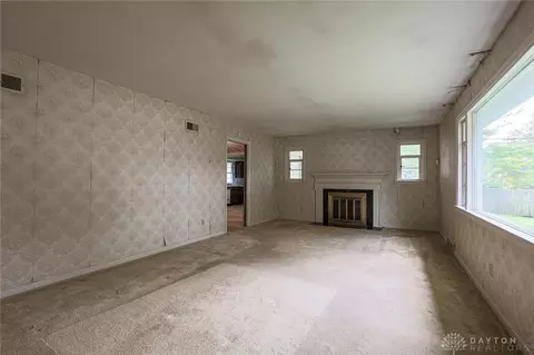 2004 Pembrook Rd, Springfield, OH 45504 photo 4