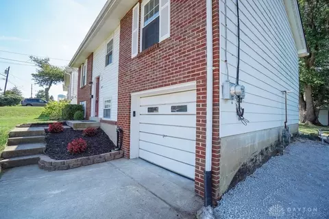12123 Westerly Dr, Cincinnati, OH 45231 photo 3