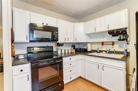 736 David Blvd, Franklin, OH 45005 photo 13