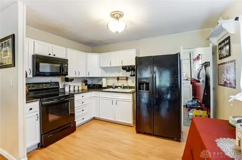 736 David Blvd, Franklin, OH 45005 photo 12