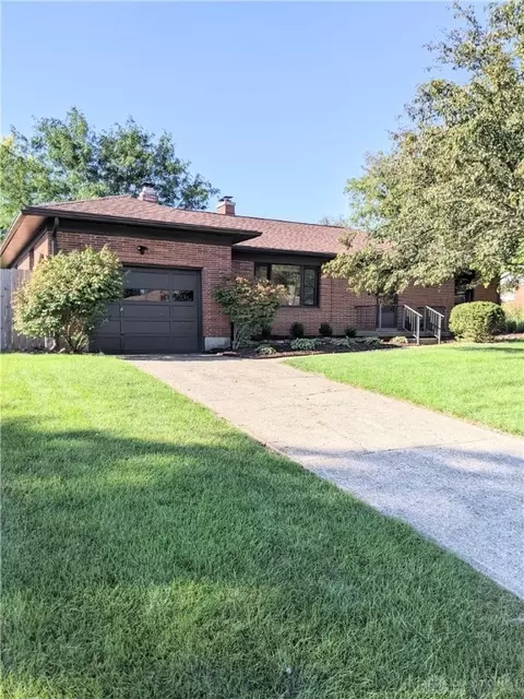 1003 Fruitland Rd, Springfield, OH 45503 photo 1