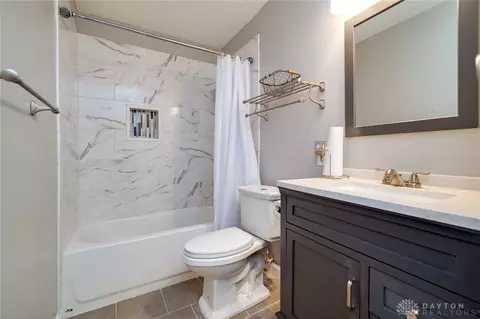 781 W Galbraith Rd, Cincinnati, OH 45231 photo 20