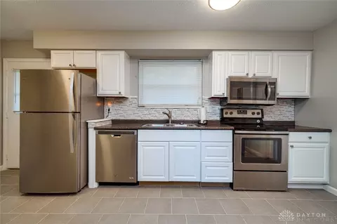 781 W Galbraith Rd, Cincinnati, OH 45231 photo 11