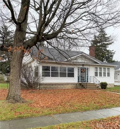 828 Chestnut Ave, Sidney, OH 45365 photo 1