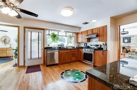 609 Westchester Park Dr, Springfield, OH 45504 photo 23