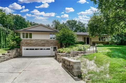 609 Westchester Park Dr, Springfield, OH 45504 photo 3