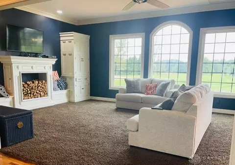 2742 Windy Ridge Dr, Springfield, OH 45502 photo 5