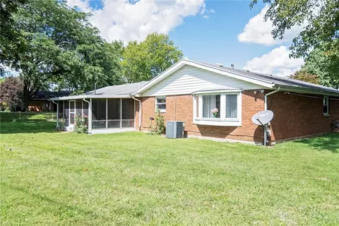 1053 Imperial Blvd, Springfield, OH 45503 photo 16