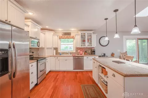 110 Clearview Dr, Springboro, OH 45066 photo 5
