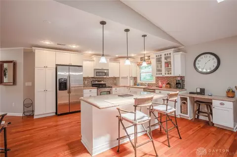 110 Clearview Dr, Springboro, OH 45066 photo 7