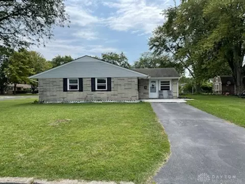 108 Candy Ln, Englewood, OH 45322 photo 1