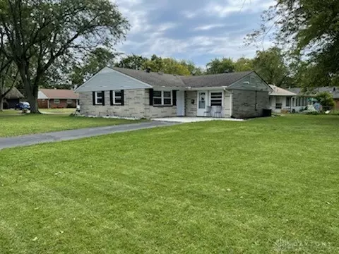 108 Candy Ln, Englewood, OH 45322 photo 2
