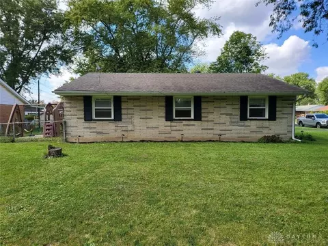 108 Candy Ln, Englewood, OH 45322 photo 3