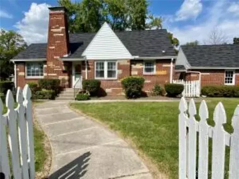 276 W Harding Rd, Springfield, OH 45504 photo 1