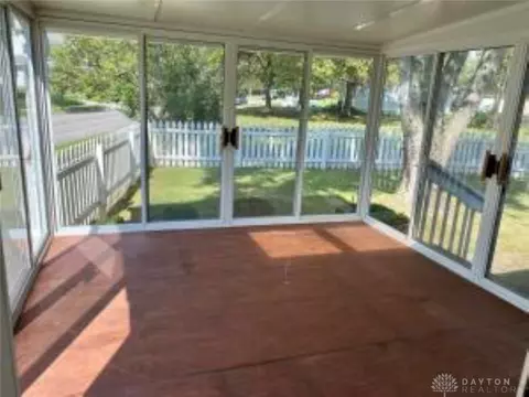 276 W Harding Rd, Springfield, OH 45504 photo 14