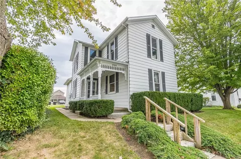 208 S Wall St, Covington, OH 45318 photo 1