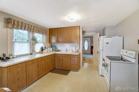 223 N Clairmont Ave, Springfield, OH 45503 photo 19