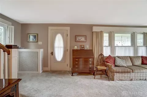 223 N Clairmont Ave, Springfield, OH 45503 photo 8