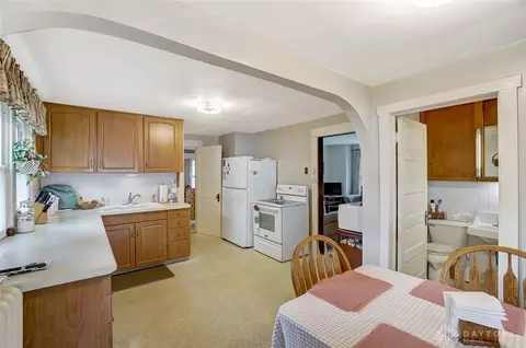 223 N Clairmont Ave, Springfield, OH 45503 photo 21