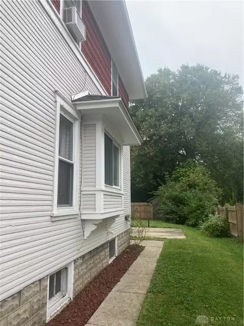 615 Stanton Ave, Springfield, OH 45503 photo 5