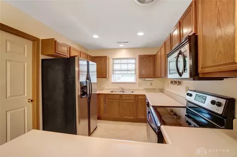 4806 Cornell St, Springfield, OH 45503 photo 9