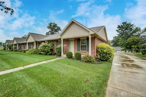 4806 Cornell St, Springfield, OH 45503 photo 2
