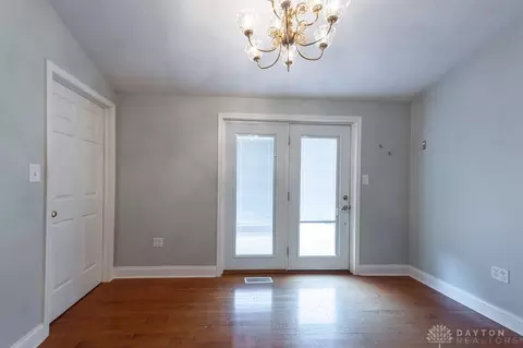 910 Mckaig Ave, Troy, OH 45373 photo 32