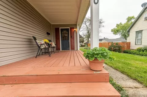 910 Mckaig Ave, Troy, OH 45373 photo 2