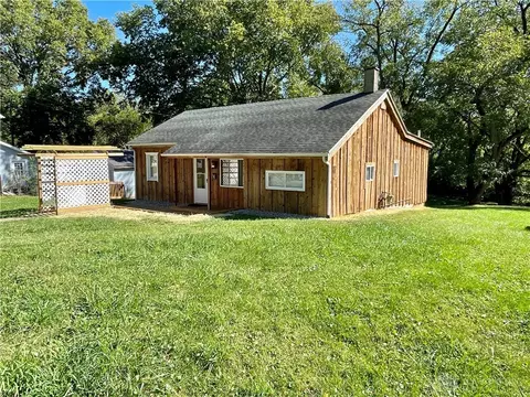 1554 N Belmont Ave, Springfield, OH 45503 photo 2