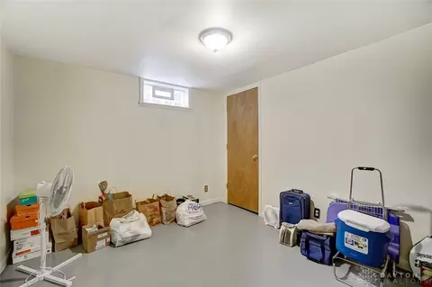 2251 E Stroop Rd, Dayton, OH 45440 photo 29