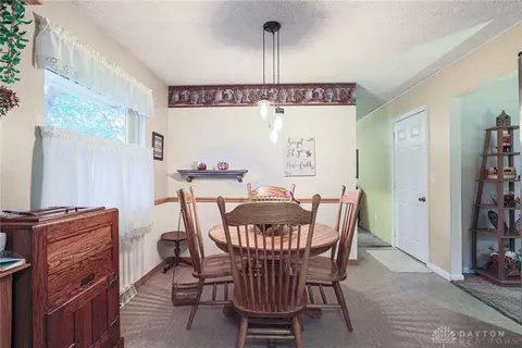 7491 Red Robin St, Franklin, OH 45005 photo 11