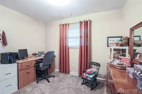 7491 Red Robin St, Franklin, OH 45005 photo 16