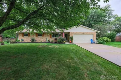 7491 Red Robin St, Franklin, OH 45005 photo 1
