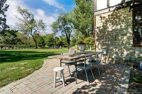 102 Rockway Ave, Springfield, OH 45506 photo 5