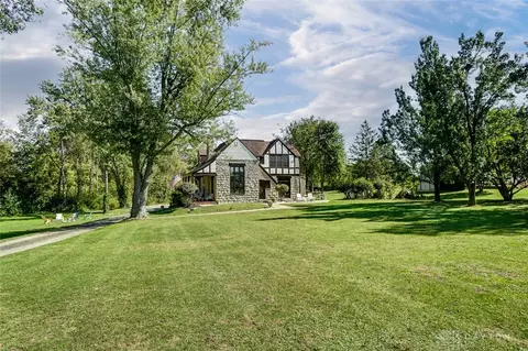 102 Rockway Ave, Springfield, OH 45506 photo 2