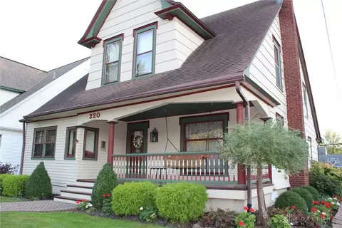 220 E Wayne St, Celina, OH 45822 photo 4