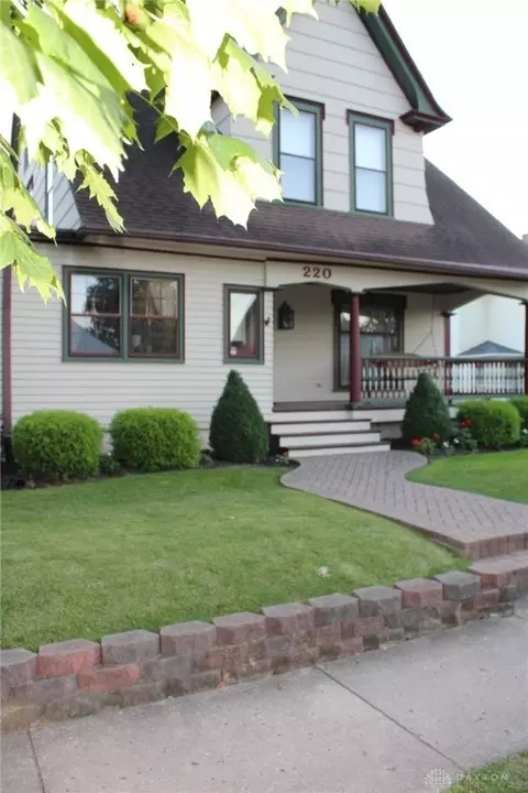 220 E Wayne St, Celina, OH 45822 photo 8