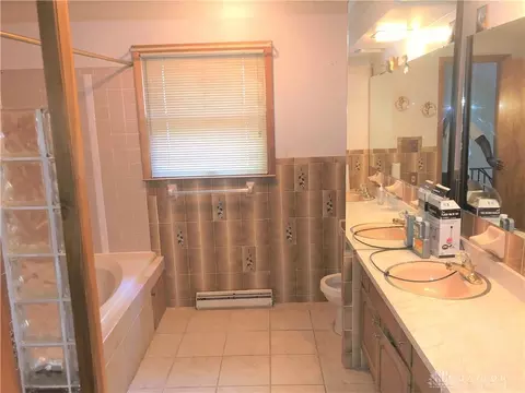 2666 Preston Dr, Springfield, OH 45506 photo 7