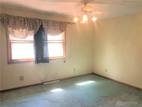 2666 Preston Dr, Springfield, OH 45506 photo 8