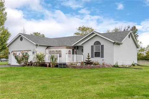 3265 Old Springfield Rd, Springfield, OH 45502 photo 2