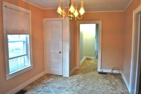 305 N Burnett Rd, Springfield, OH 45503 photo 13