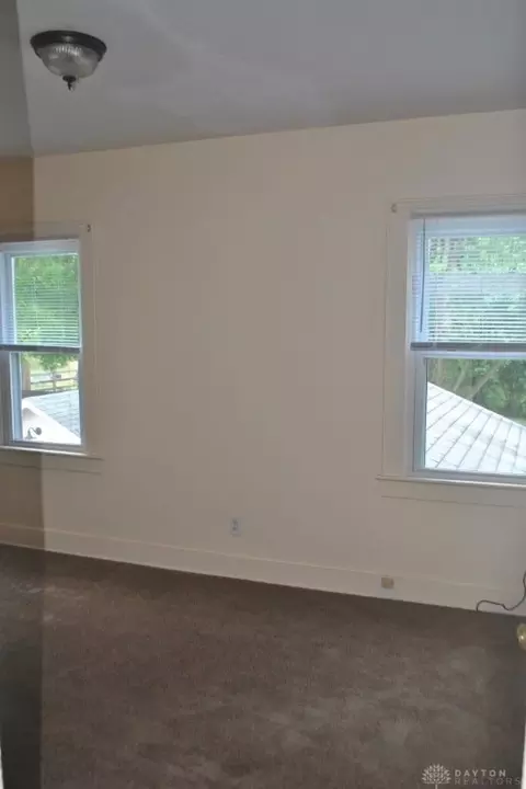 305 N Burnett Rd, Springfield, OH 45503 photo 22