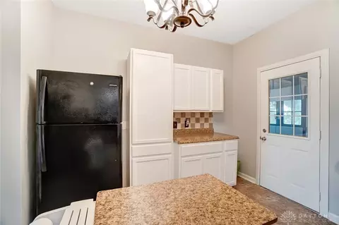 205 N Bechtle Ave, Springfield, OH 45504 photo 18