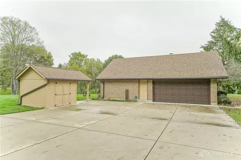3958 E Centerville Rd, Spring Valley, OH 45370 photo 32