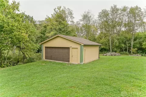 3958 E Centerville Rd, Spring Valley, OH 45370 photo 33