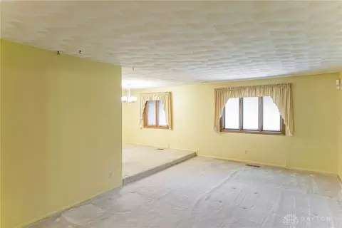3958 E Centerville Rd, Spring Valley, OH 45370 photo 5